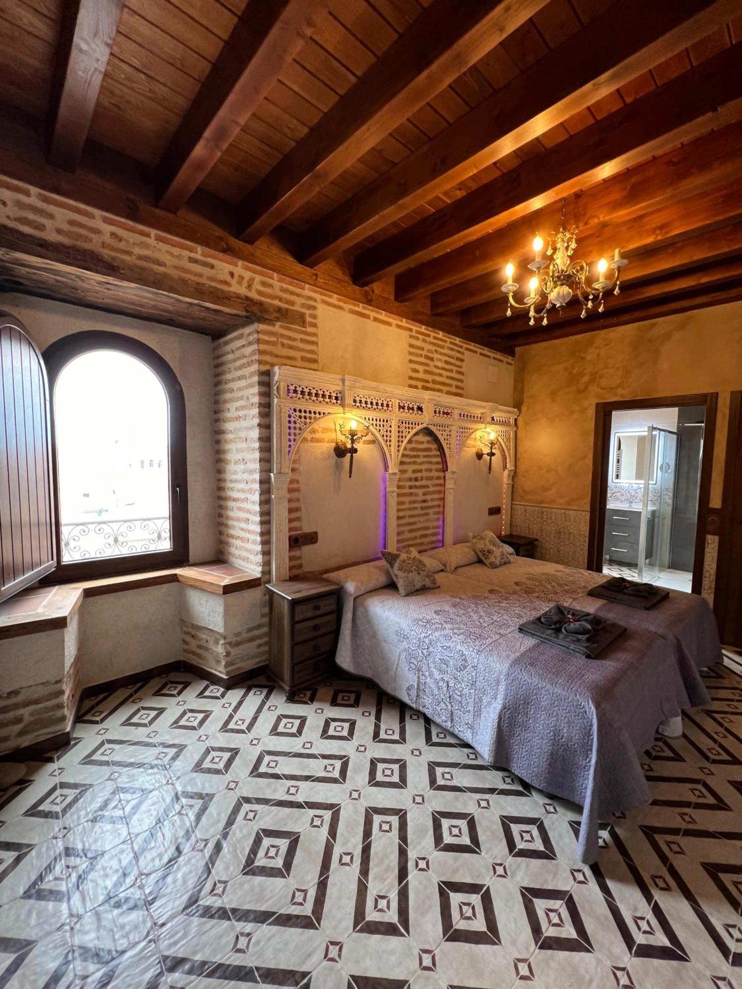 Casa Rural El Torreon Fontiveros Luaran gambar