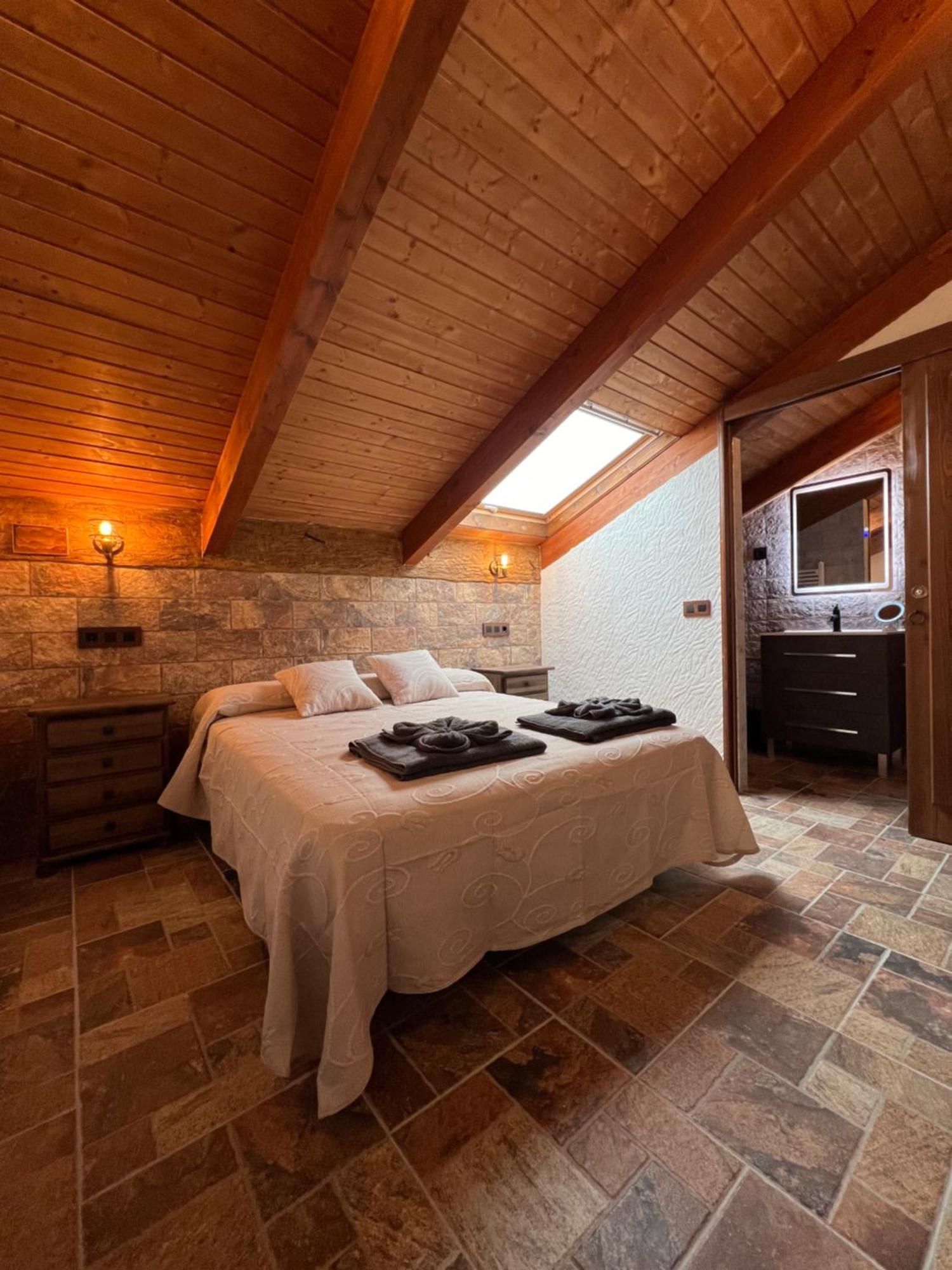 Casa Rural El Torreon Fontiveros Luaran gambar