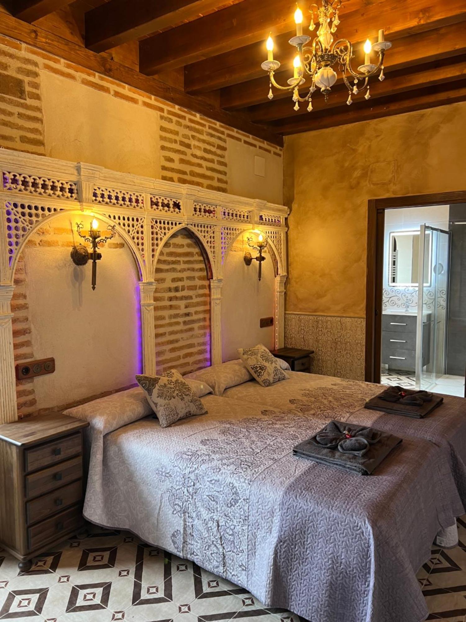 Casa Rural El Torreon Fontiveros Luaran gambar